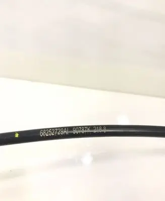 Chrysler Pacifica Gear shift cable linkage 68252729AI