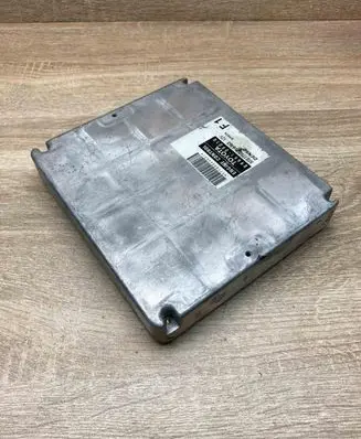 Toyota Corolla Verso E121 Engine control unit/module ECU 896610F010