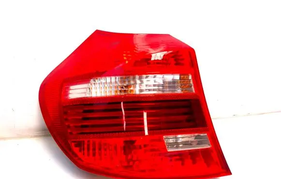 BMW 1 E81 E87 Rear/tail lights 7181297