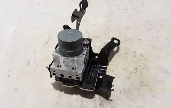 Renault Kangoo III ABS Pump 476603517R