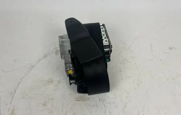Audi A4 S4 B8 8K Front seatbelt 8K1857706H