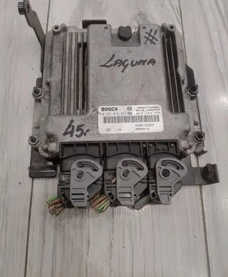 Renault Laguna III Engine control unit/module ECU 8200726880