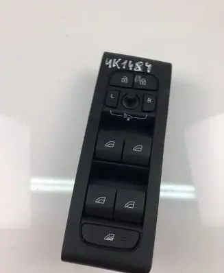 Volvo XC40 Electric window control switch 32279442