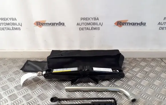 Volkswagen Arteon Lift Jack 3Q0011031A 4D0012219A