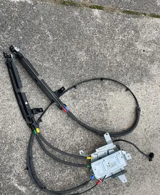 BMW 5 F10 F11 Curtain motor 7232773