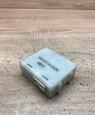 Nissan Primera Other control units/modules 28260AU300