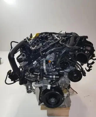 BMW 7 G11 G12 Engine