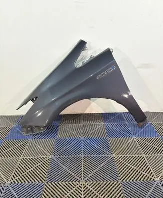 Toyota Prius (XW30) Fender 