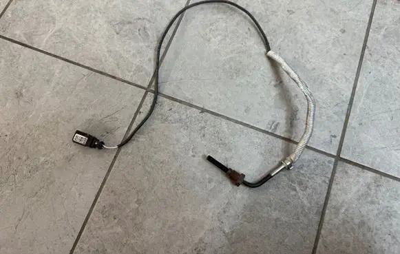 Exhaust gas temperature sensor