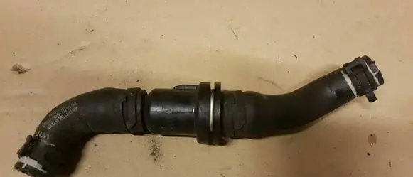 Audi RS3 Coolant pipe/hose 8V0121124 4E0121113