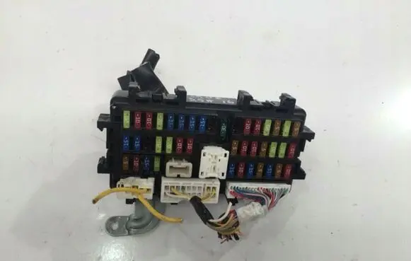 Infiniti Q50 Fuse module 3119733