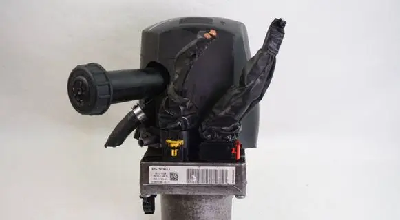 Peugeot 407 Power steering pump 9660983080