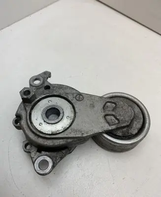 Toyota Auris E210 Generator/alternator belt tensioner 4HE180438