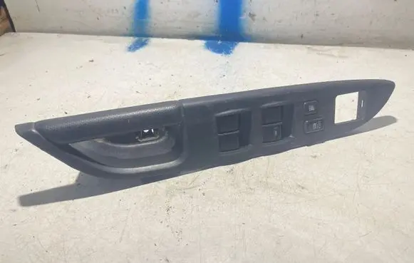 Mitsubishi ASX Electric window control switch 8608a209