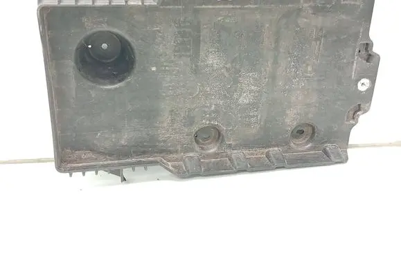 Battery tray