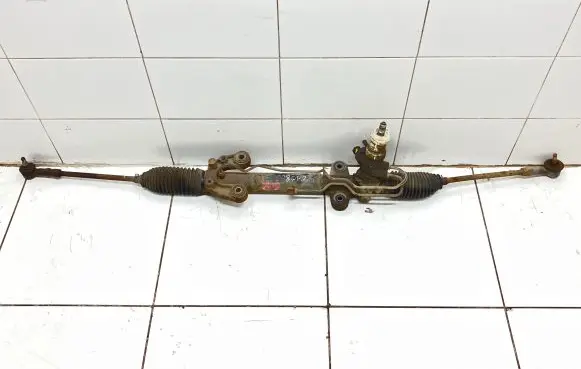 Mitsubishi Grandis Steering rack 6608022
