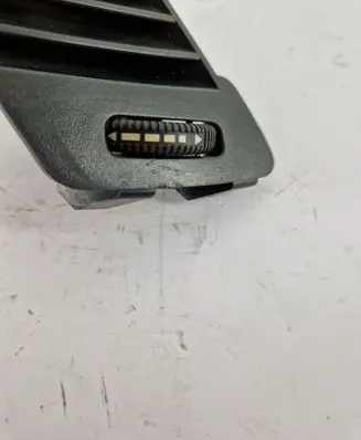 Mercedes-Benz Sprinter W906 Dash center air vent grill A9068300254