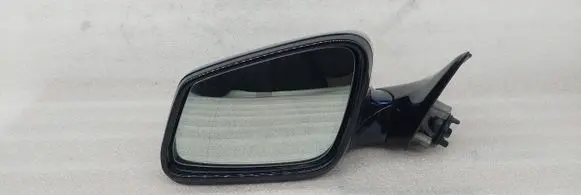 Front door electric wing mirror