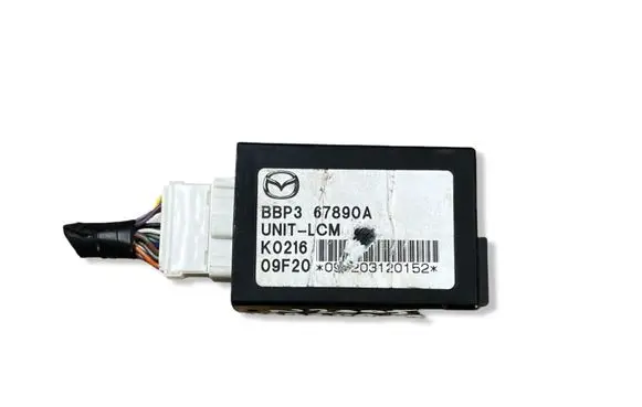 Mazda 3 II Light module LCM BBP367890A
