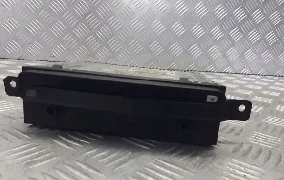 Nissan Primera CD/DVD changer 28185BA010