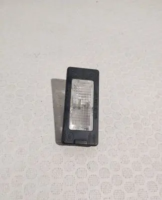 Volkswagen Jetta VI Number plate light 5N0943021