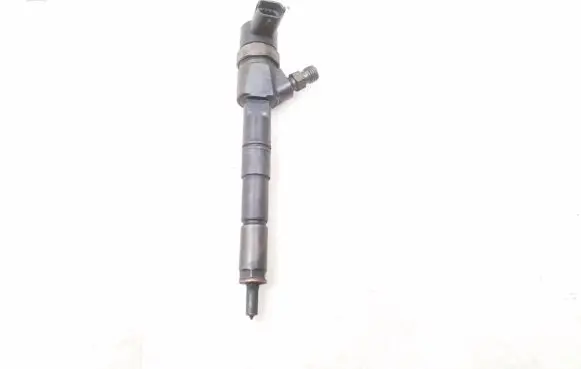 Opel Insignia A Fuel injector 09577668