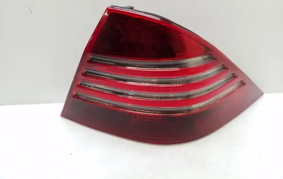 Mercedes-Benz S W220 Rear/tail lights