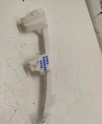 Headlight/headlamp mounting bracket