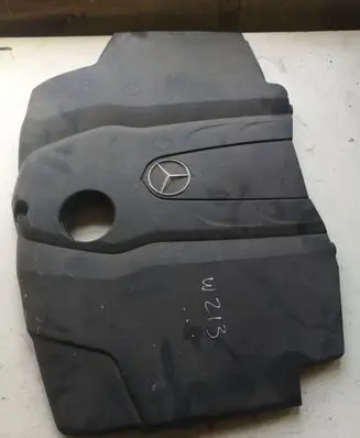 Mercedes-Benz E W213 Engine cover (trim) A6510108512