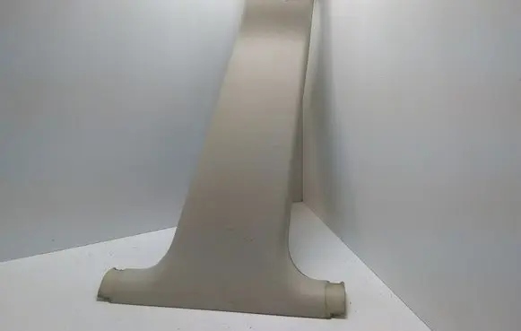 (B) pillar trim (bottom)
