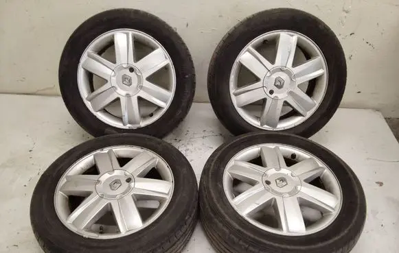 Renault Megane II R16 alloy rim 8200026031