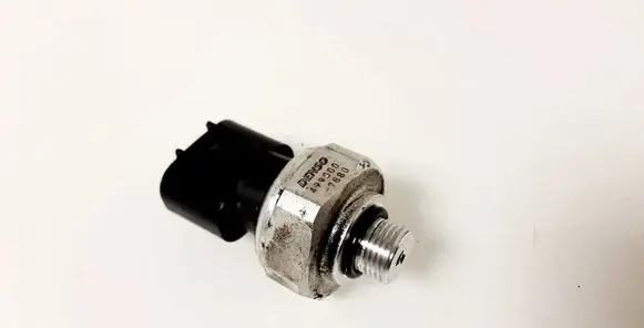 Lexus RX 450H Air conditioning (A/C) pressure sensor 4990007880