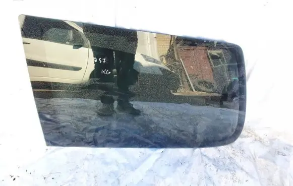Peugeot 807 Rear side window