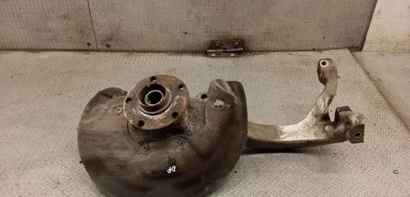 Audi A6 S6 C6 4F Front wheel hub spindle knuckle 