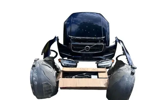 Volvo XC90 Front piece kit 31378162 31378163 FCC7A