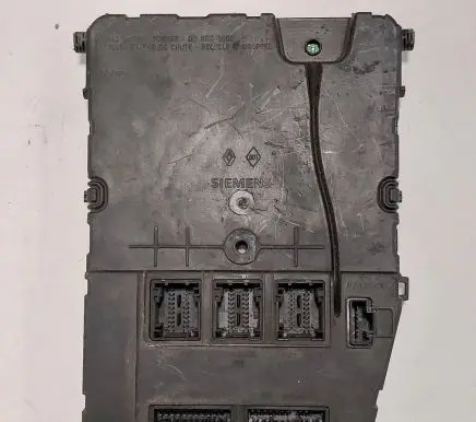 Renault Megane II Comfort/convenience module 8200306434 03118