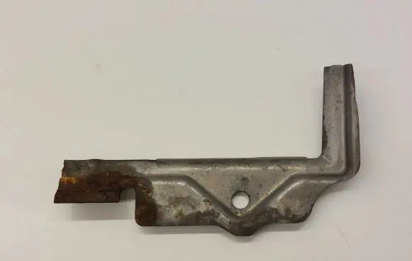 Volkswagen PASSAT B8 Battery bracket 5Q0803219C
