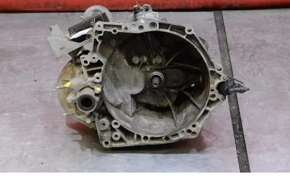 Peugeot 308 Manual 6 speed gearbox 20DM69