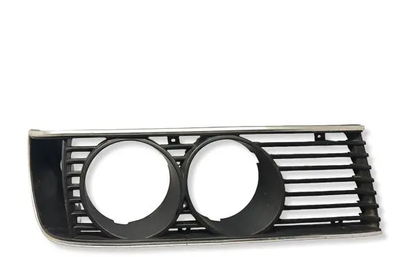 BMW 6 E24 Front bumper upper radiator grill 51131838751