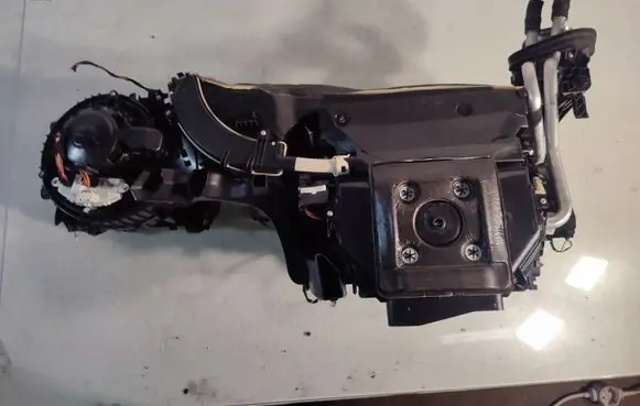 BMW 3 F30 F35 F31 Interior heater climate box assembly 9325141 T10127550 9276112