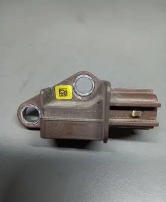 Audi A6 S6 C6 4F Airbag deployment crash/impact sensor 4L0959651 5WK43722