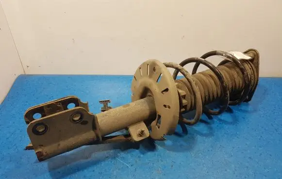 Peugeot 308 Front shock absorber/damper