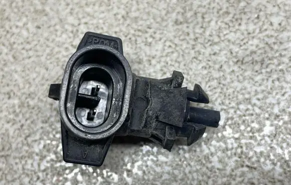 Opel Astra J Outside/exterior temperature sensor 09152245