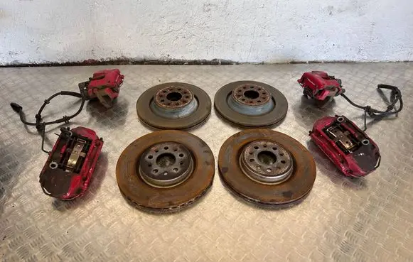 Maserati Ghibli Brake discs and calipers set 