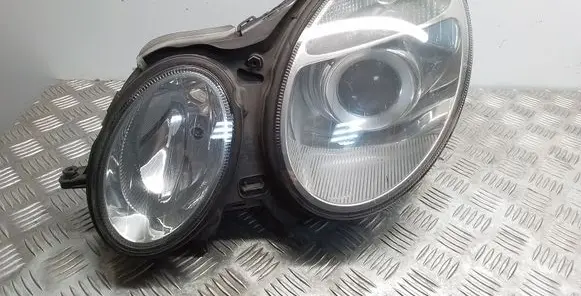 Mercedes-Benz E W211 Headlight/headlamp 15435901