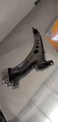 Opel Insignia B Front control arm 84198832