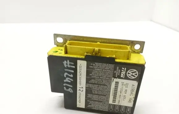 Volkswagen PASSAT B6 Airbag control unit/module 3C0909605J 09H029S2521