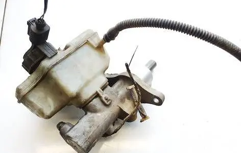 Skoda Superb B6 (3T) Master brake cylinder 1K0945459A