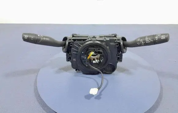 Chevrolet Combo Other switches/knobs/shifts 98422406YX