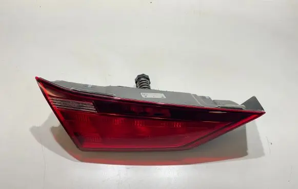 BMW 1 F40 Tailgate rear/tail lights 7450649